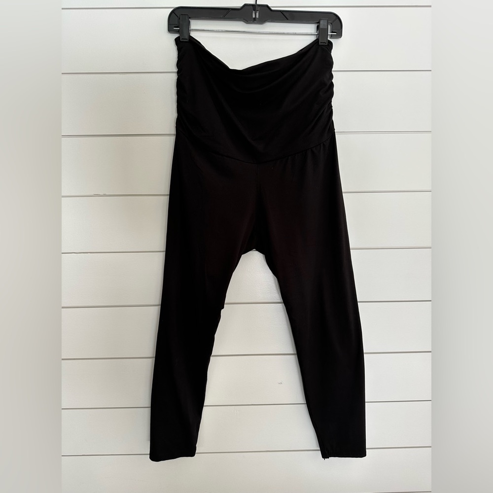Motherhood maternity yoga pants